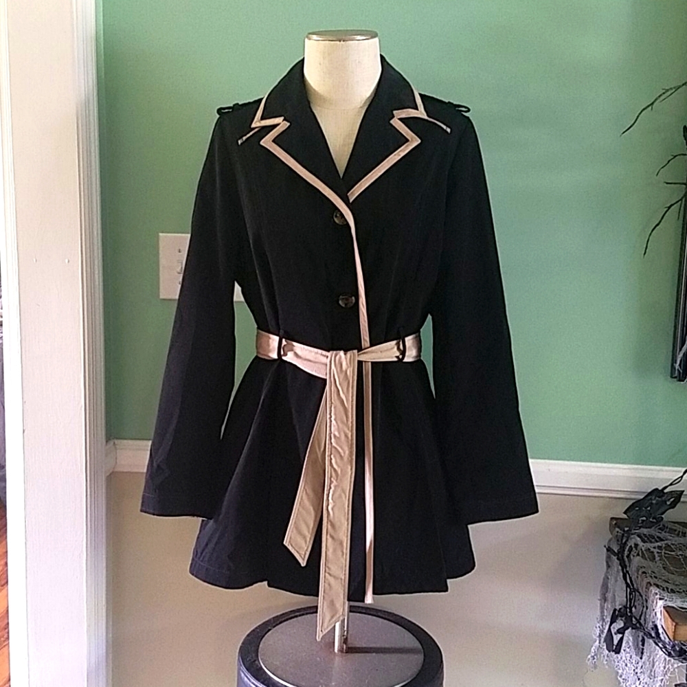 Women's Rain Coat